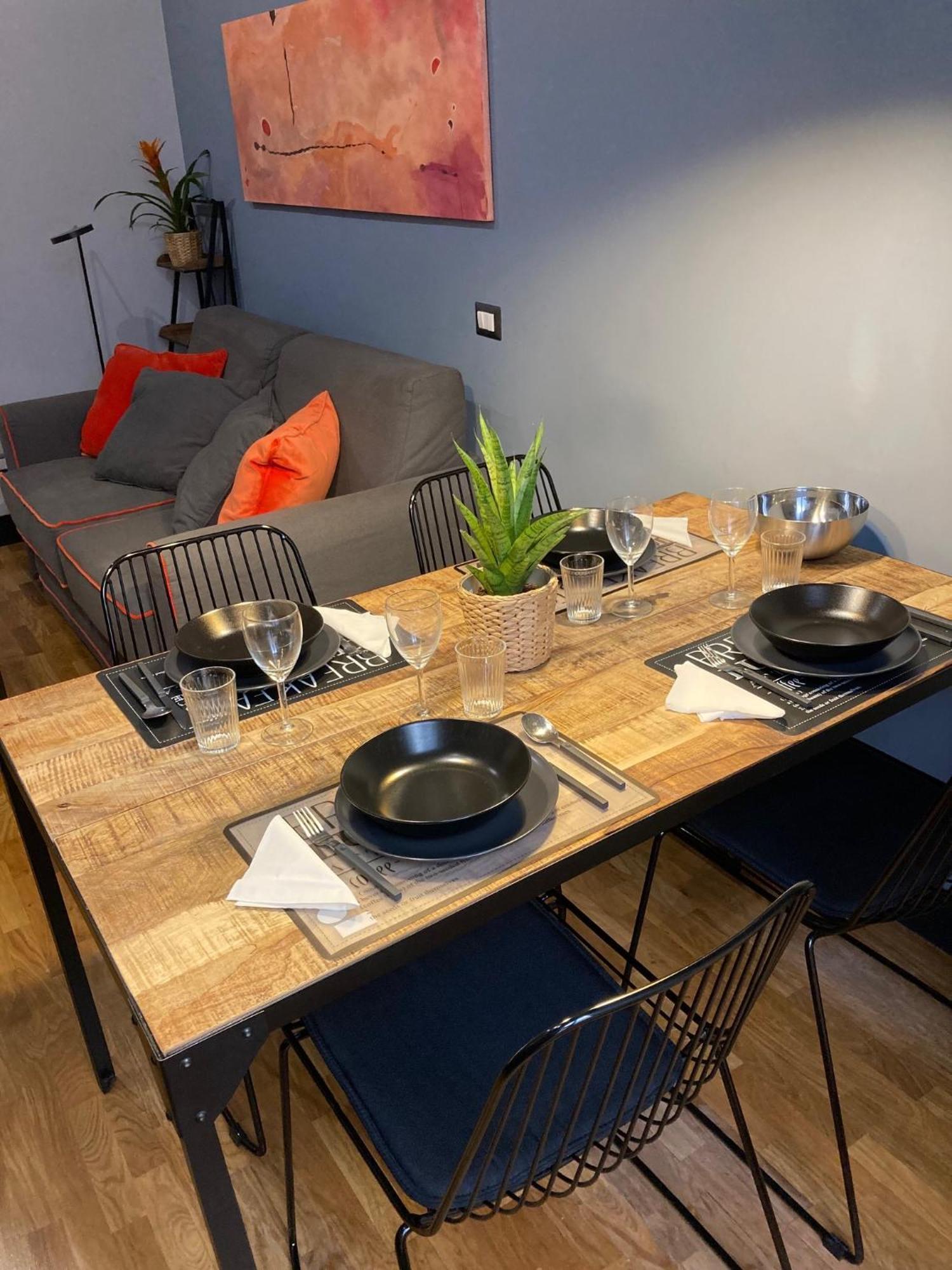 Tolemaide Orange Apartamento Roma